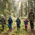 Predskolni dite v lese: lesni pedagogika a badatelske aktivity v materske skole